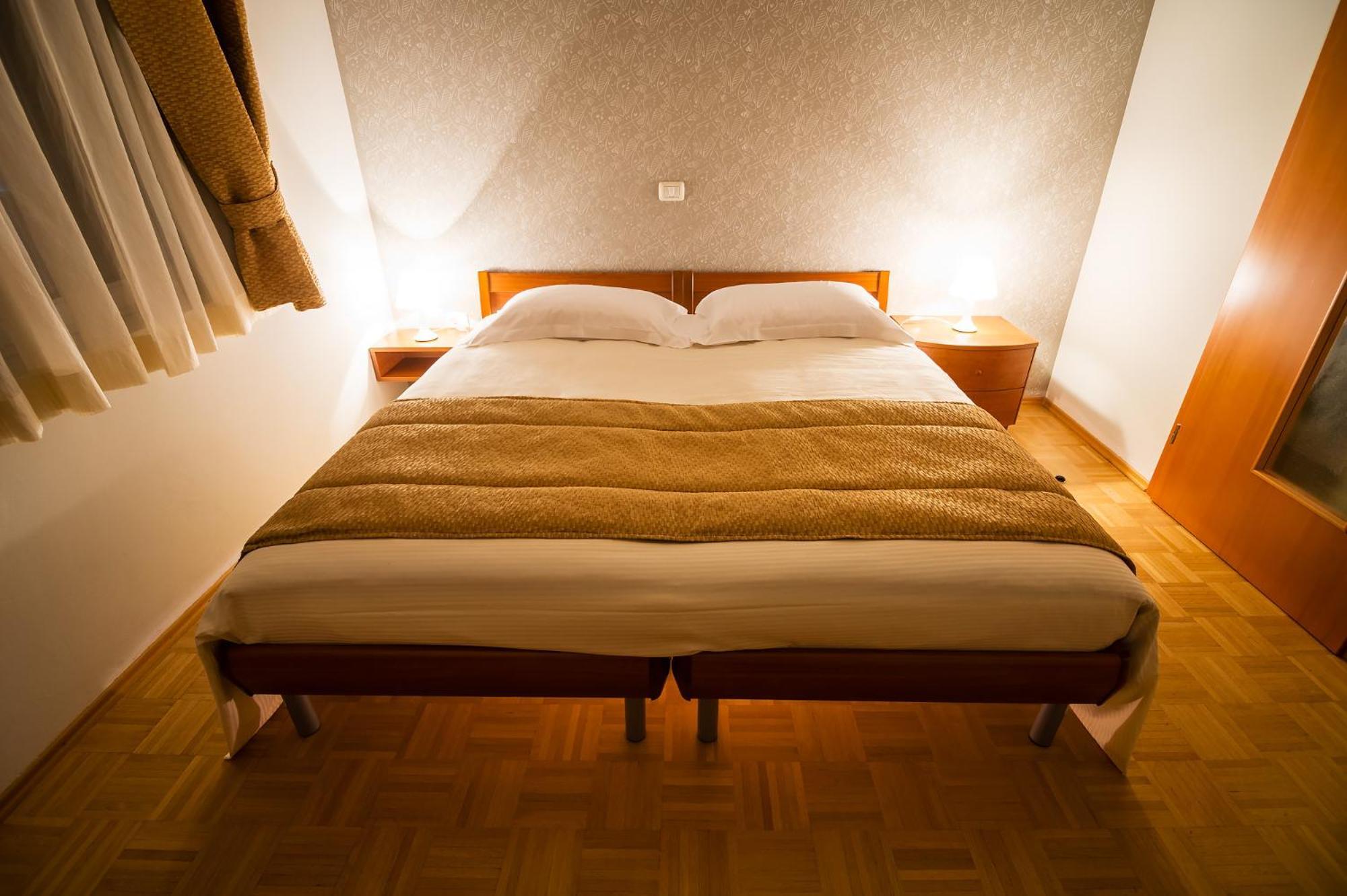 Guest Accommodation Primula 노바고리차 외부 사진